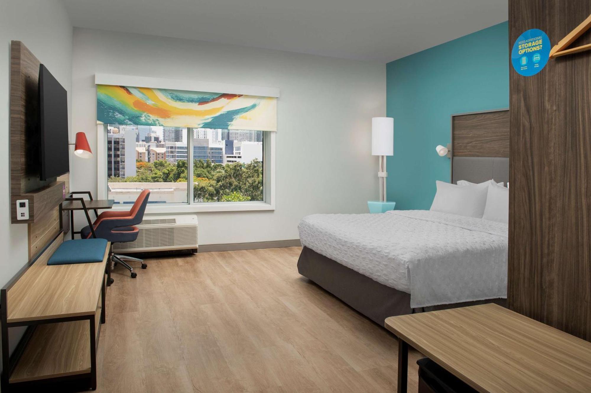 Tru By Hilton Miami West Brickell Hotel Exterior photo
